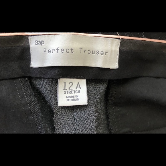 Gap Trousers - Picture 2 of 5